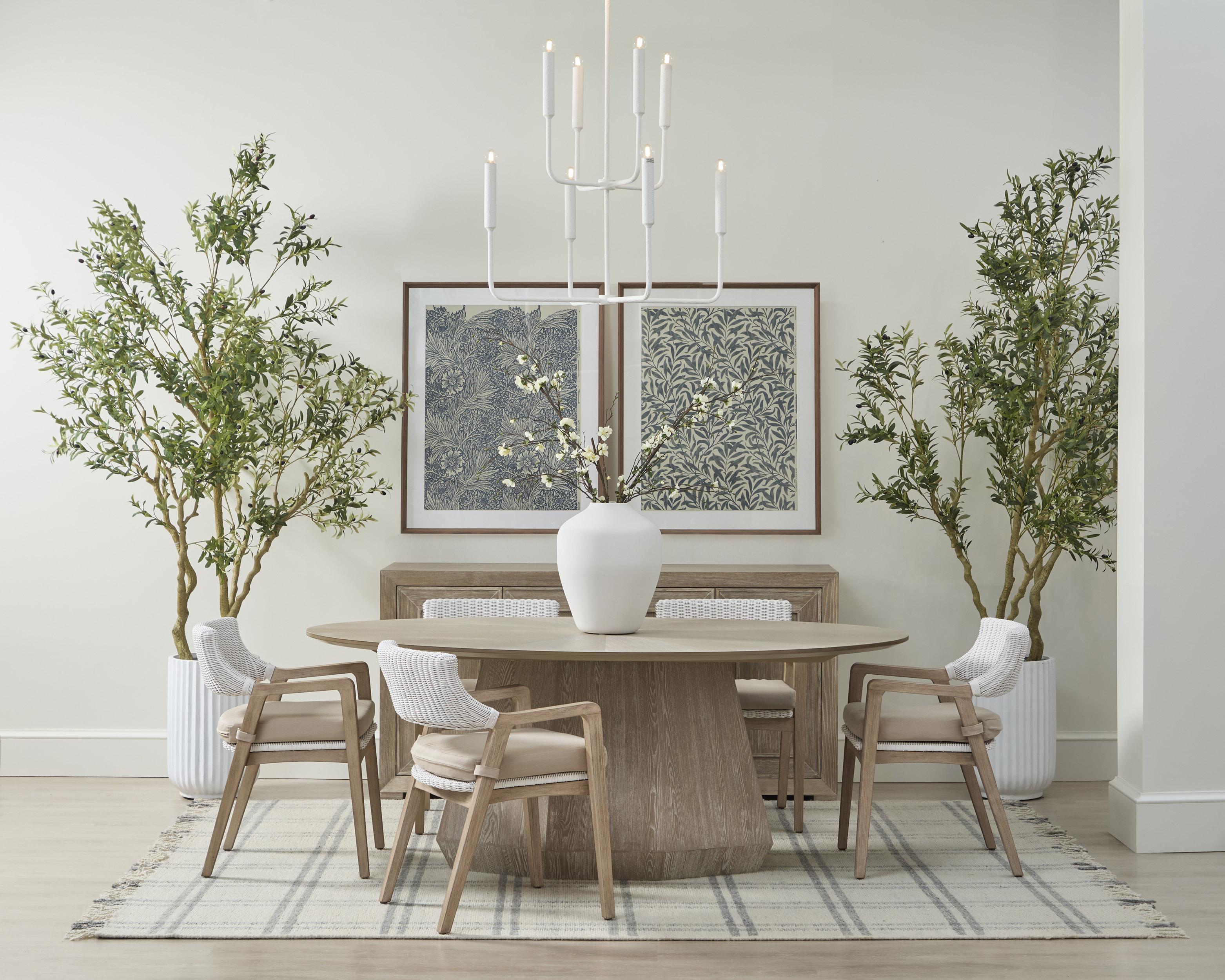 lucyアームチェア Lucia Arm Chair | Essentials For Living